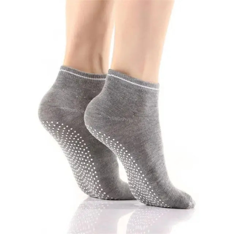 1 Pair Anti-Slip Yoga Socks Silicone Gym Pilates Ballet Socks Fitness Sport Socks Women Cotton Breathable Elasticity Free Size